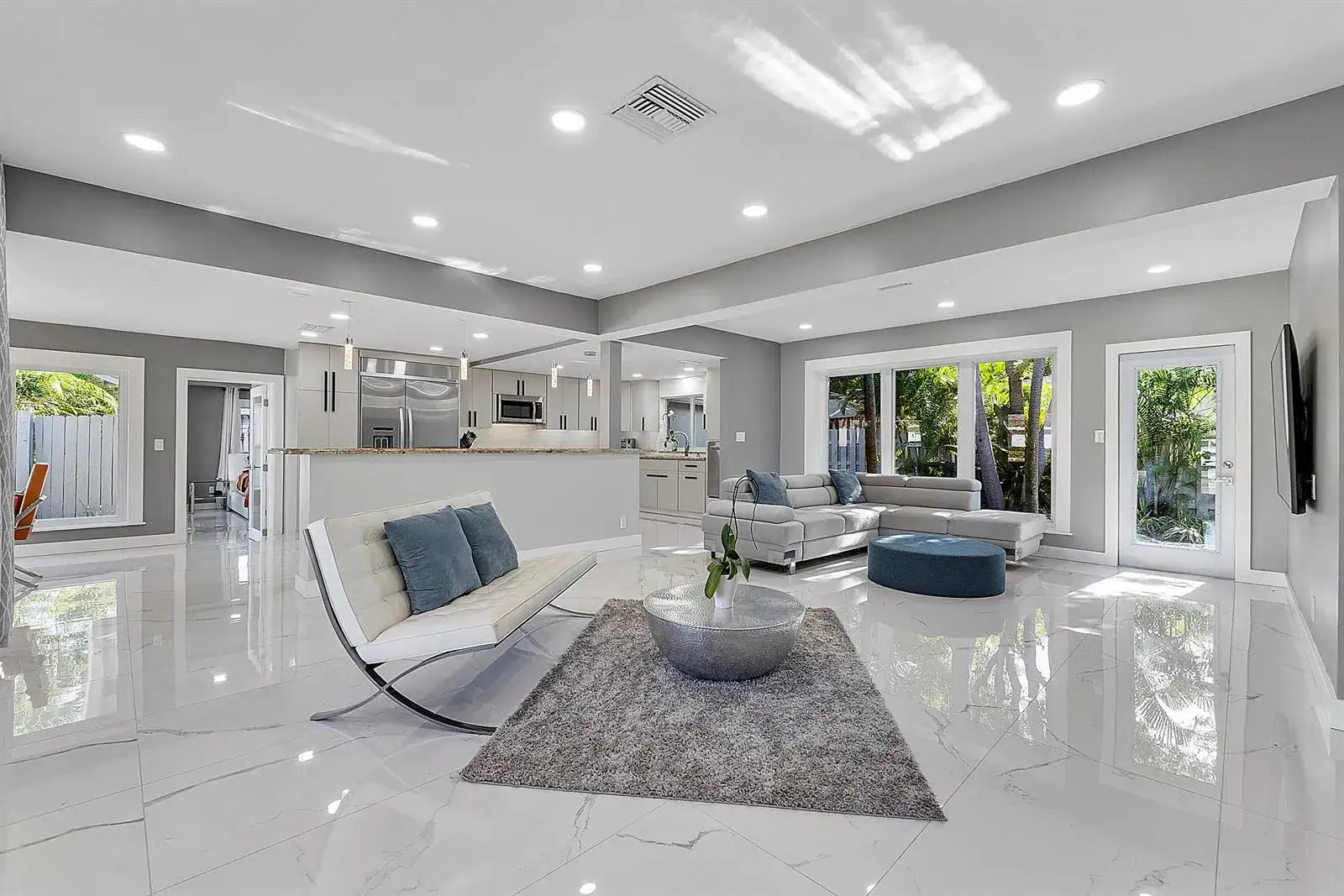 1900 NE 16th Terrace, Fort Lauderdale FL 33305 photo 3