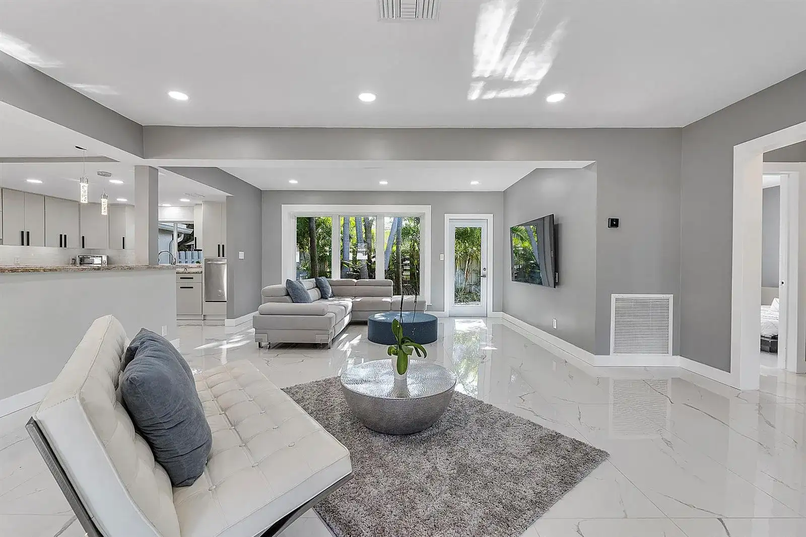 1900 NE 16th Terrace, Fort Lauderdale FL 33305 photo 4