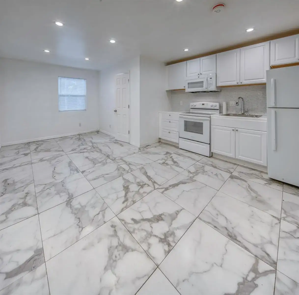 519 S M Street, FL 33460 photo 3