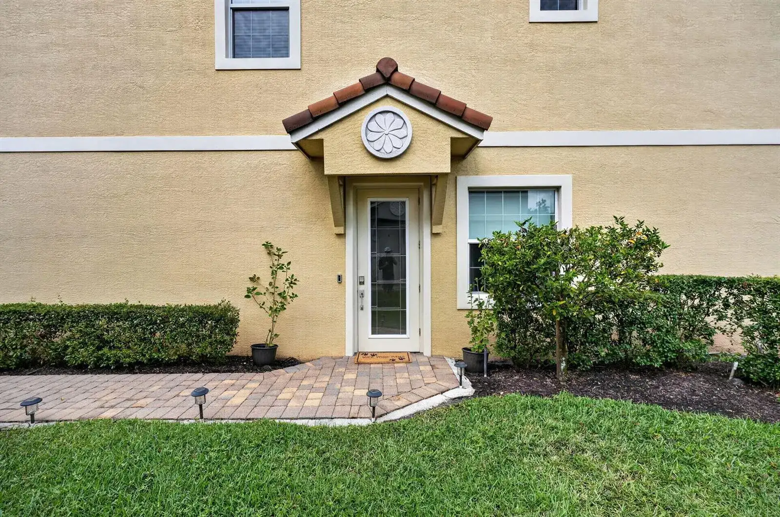 615 SW Glen Crest Way, Stuart FL 34997 photo 2