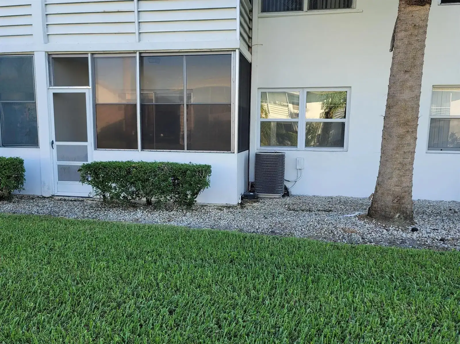 155 Coventry, West Palm Beach FL 33417 photo 4