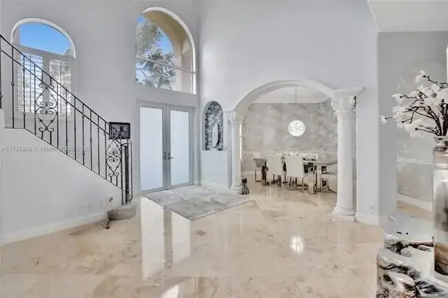 2844 NE 26th Avenue, Lighthouse Point FL 33064 photo 3