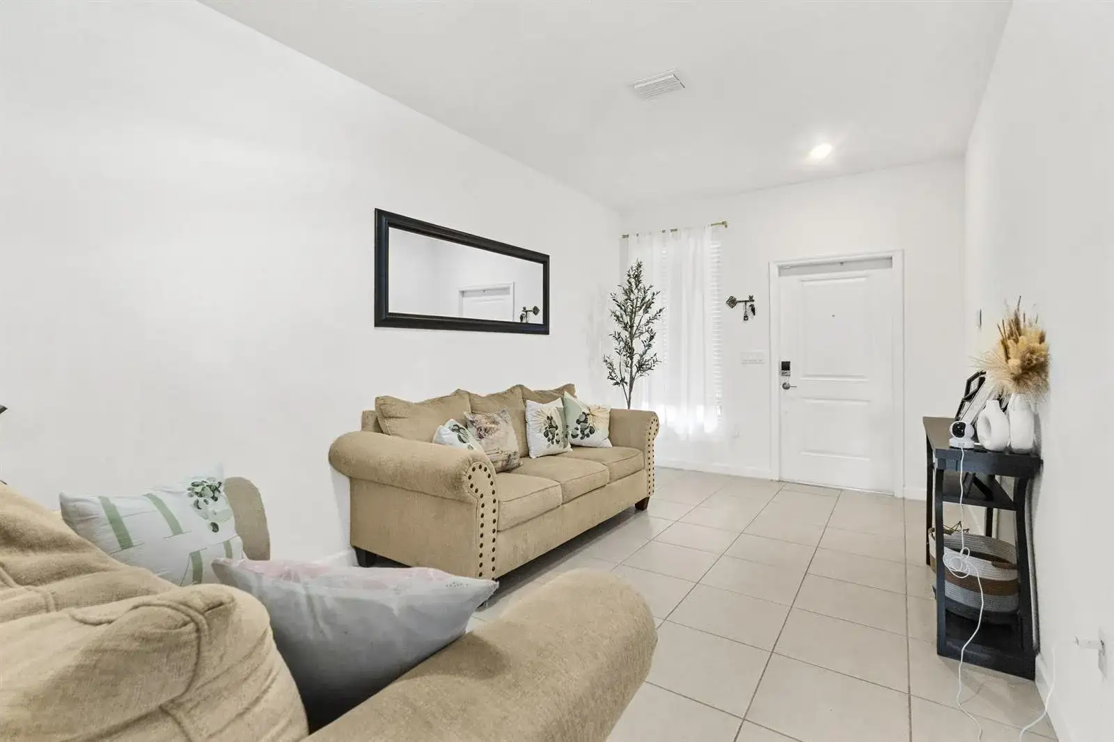 2688 NW 55th Terrace, Lauderhill FL 33313 photo 3