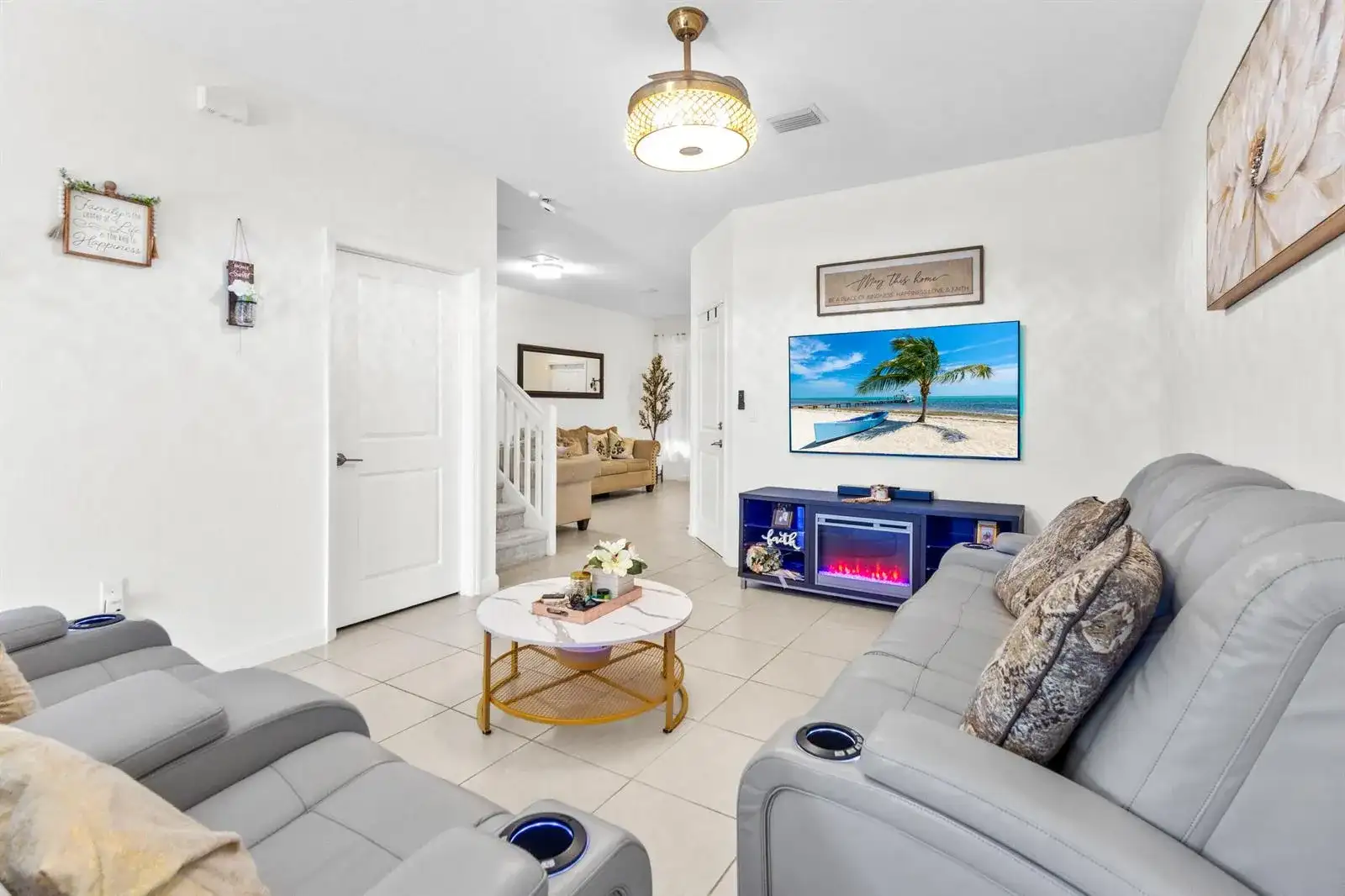 2688 NW 55th Terrace, Lauderhill FL 33313 photo 4
