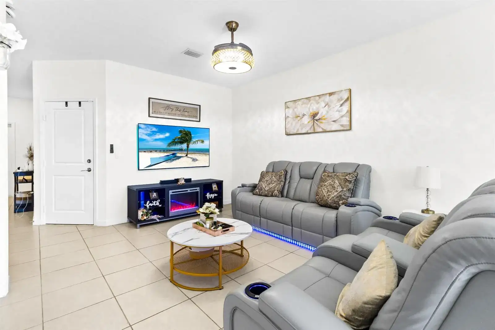 2688 NW 55th Terrace, Lauderhill FL 33313 photo 5