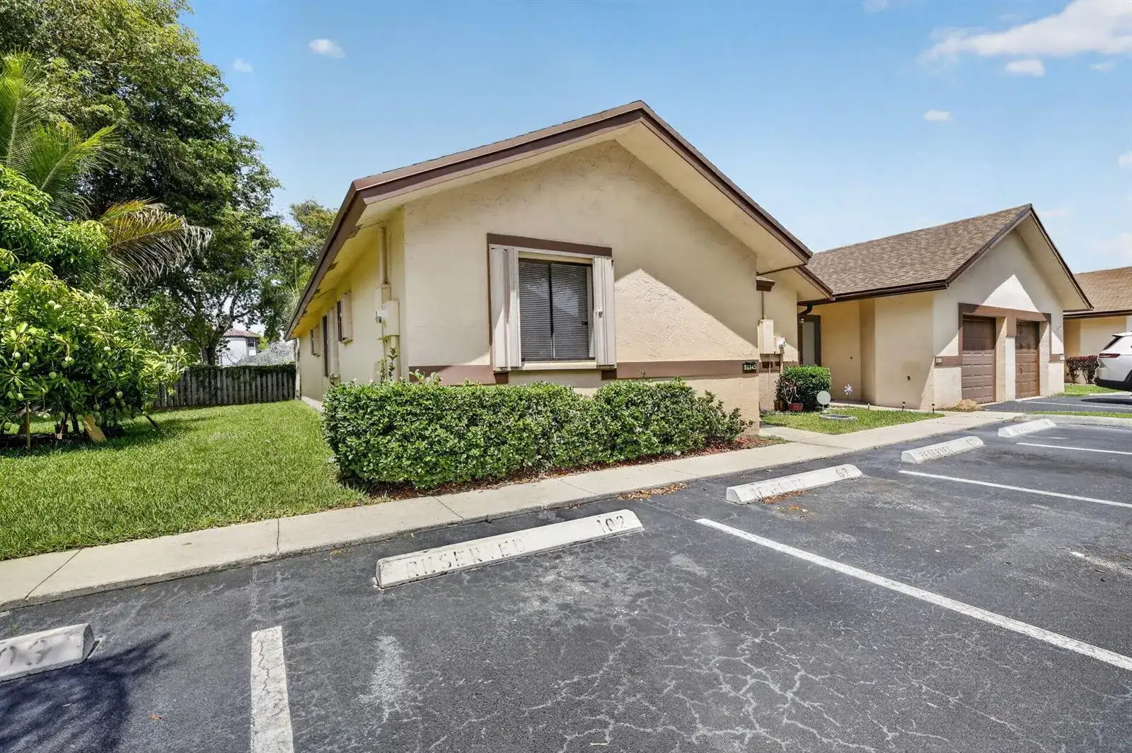 11145 NW 38th Place, Sunrise FL 33351 photo 3
