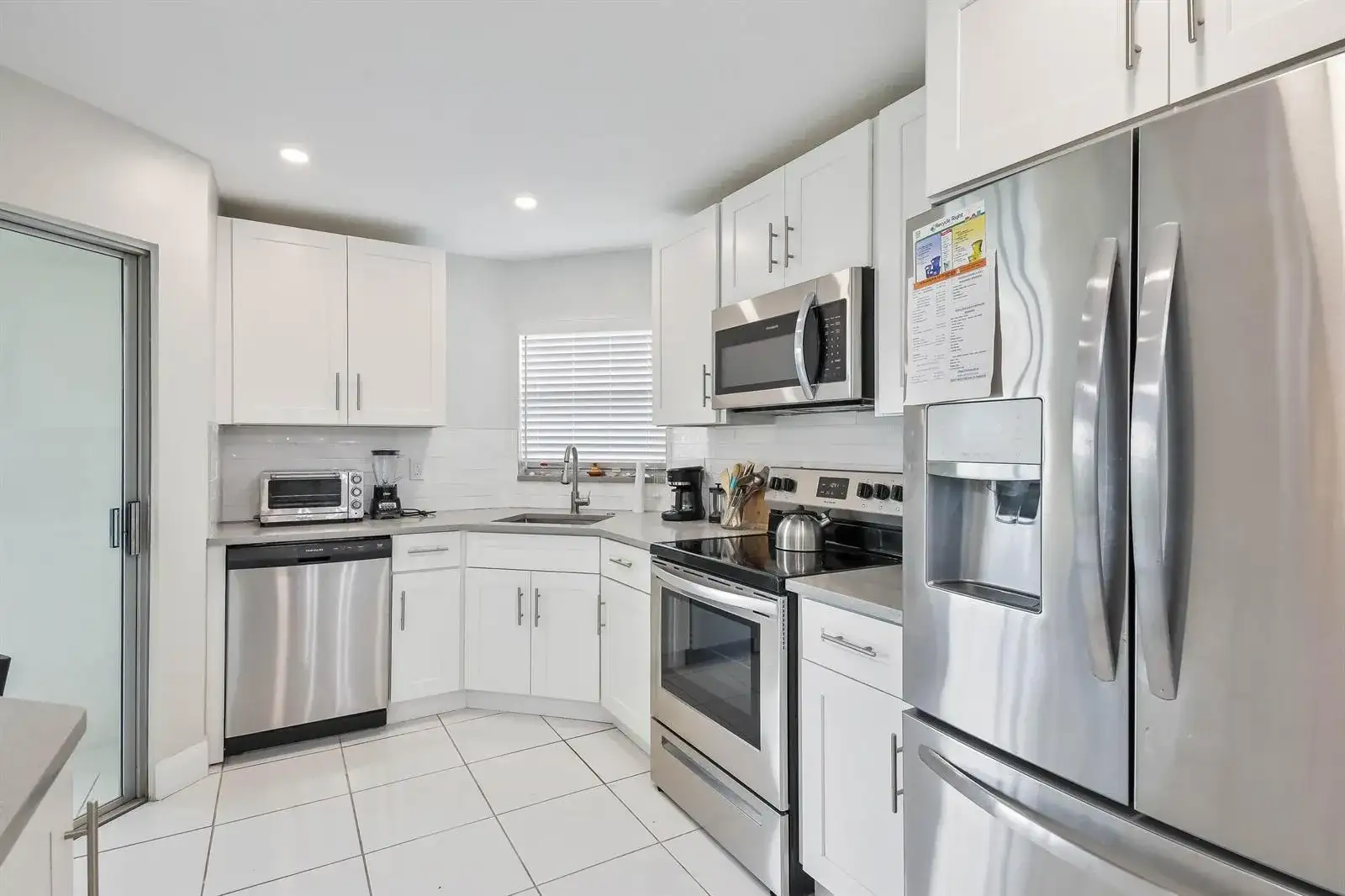3661 Via Poinciana # 616, FL 33467 photo 3