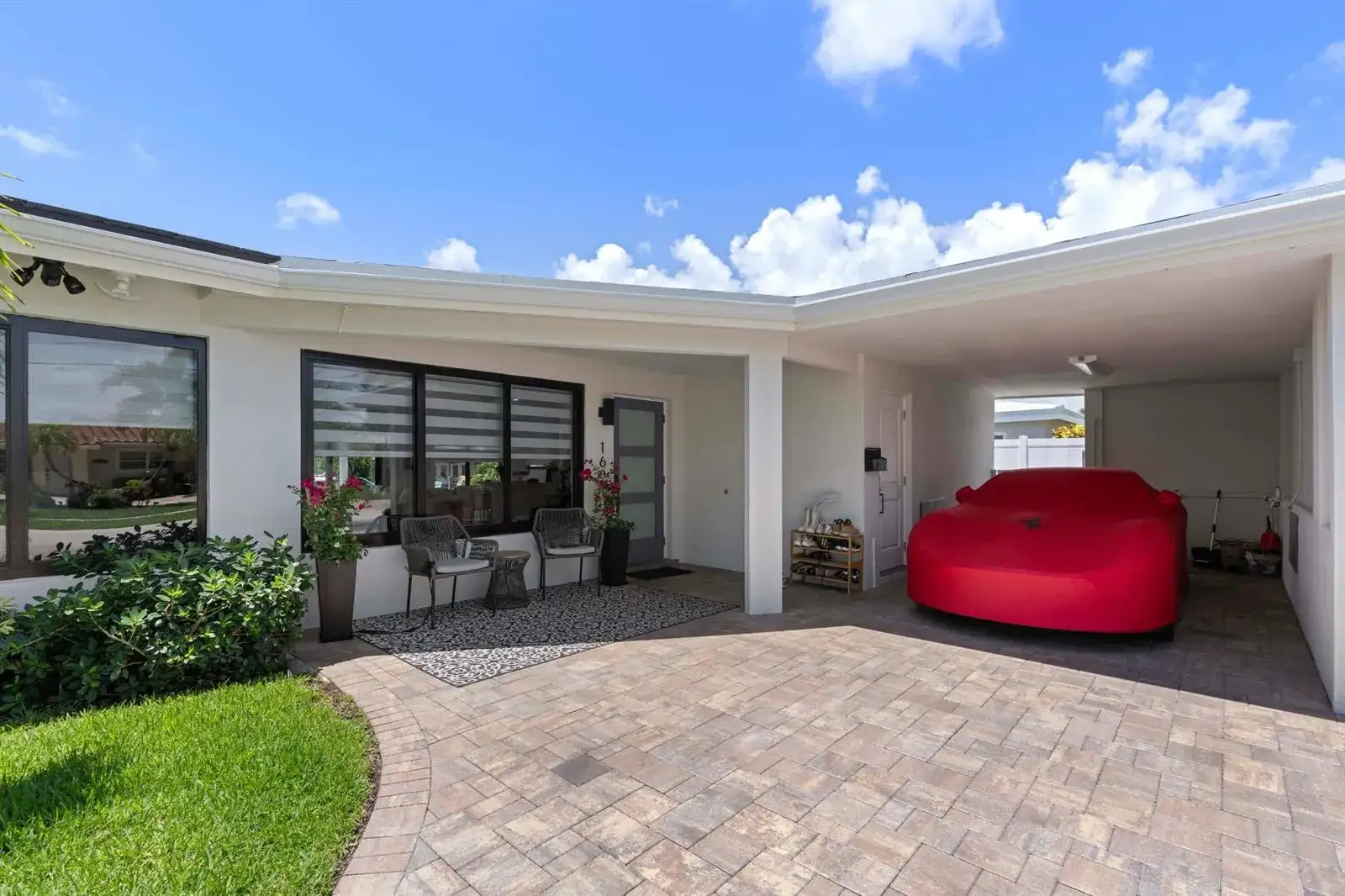 160 SE 12th Court, Pompano Beach FL 33060 photo 2