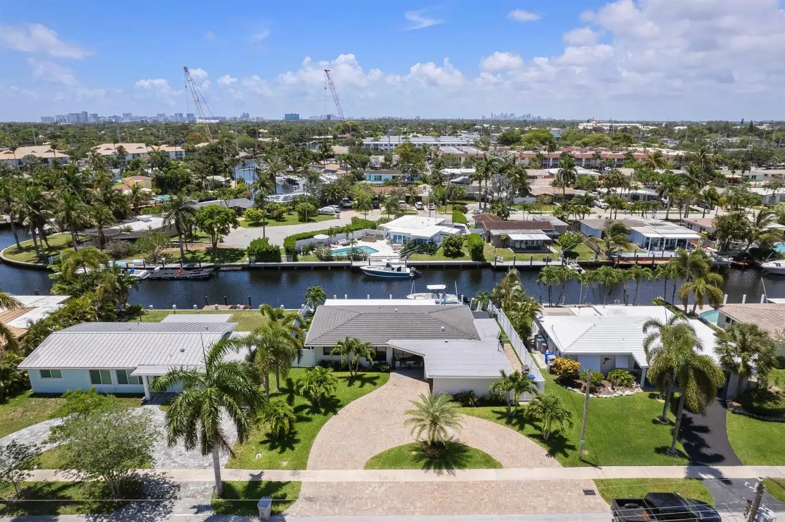 160 SE 12th Court, Pompano Beach FL 33060 photo 3