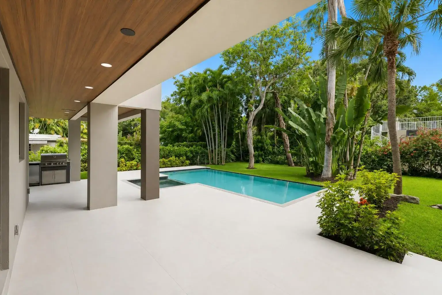 451 NE 119th Street, Biscayne Park FL 33161 photo 3