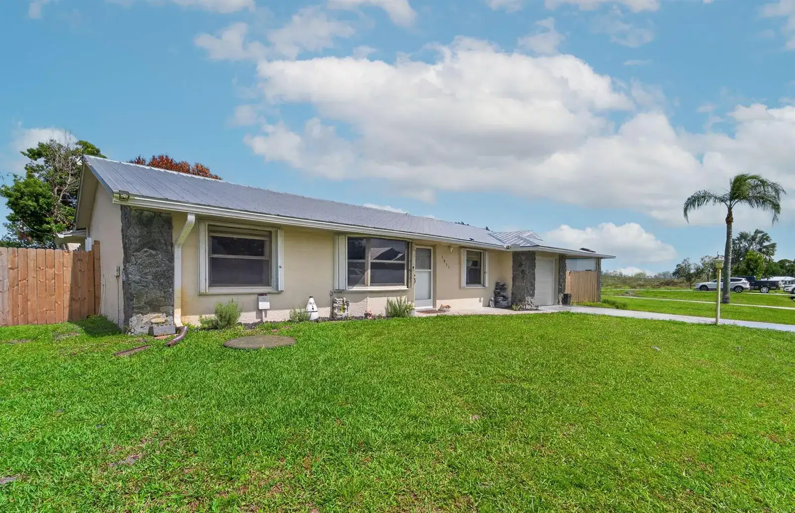 1911 SE Dock Street, Port St. Lucie FL 34952 photo 4
