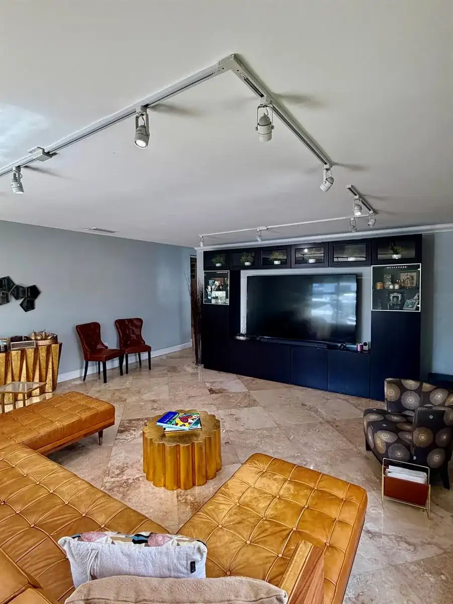 114 SW 57th Court # A, Miami FL 33144 photo 4