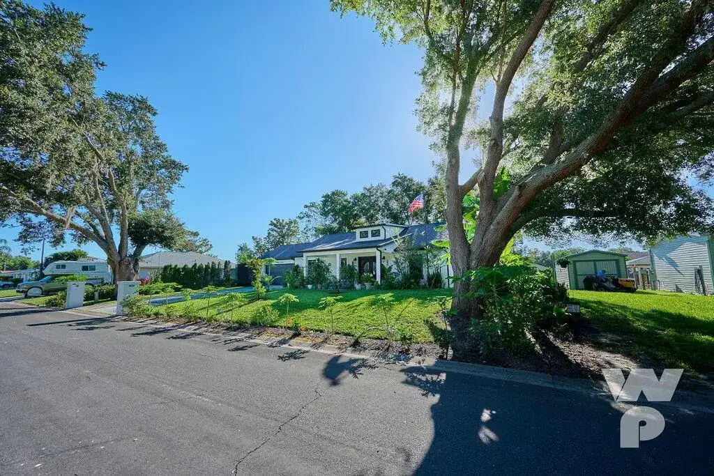 441 Spoonbill Court, FL 34739 photo 2