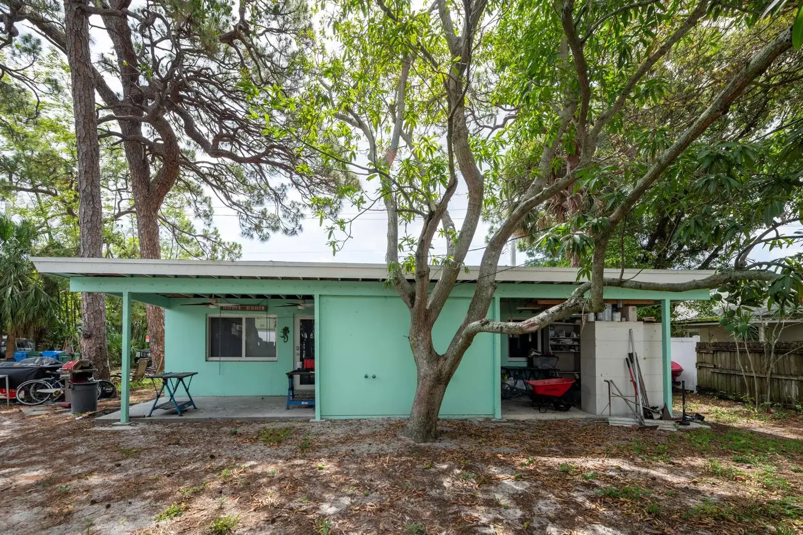 3467 NE 13th Avenue, Oakland Park FL 33334 photo 4