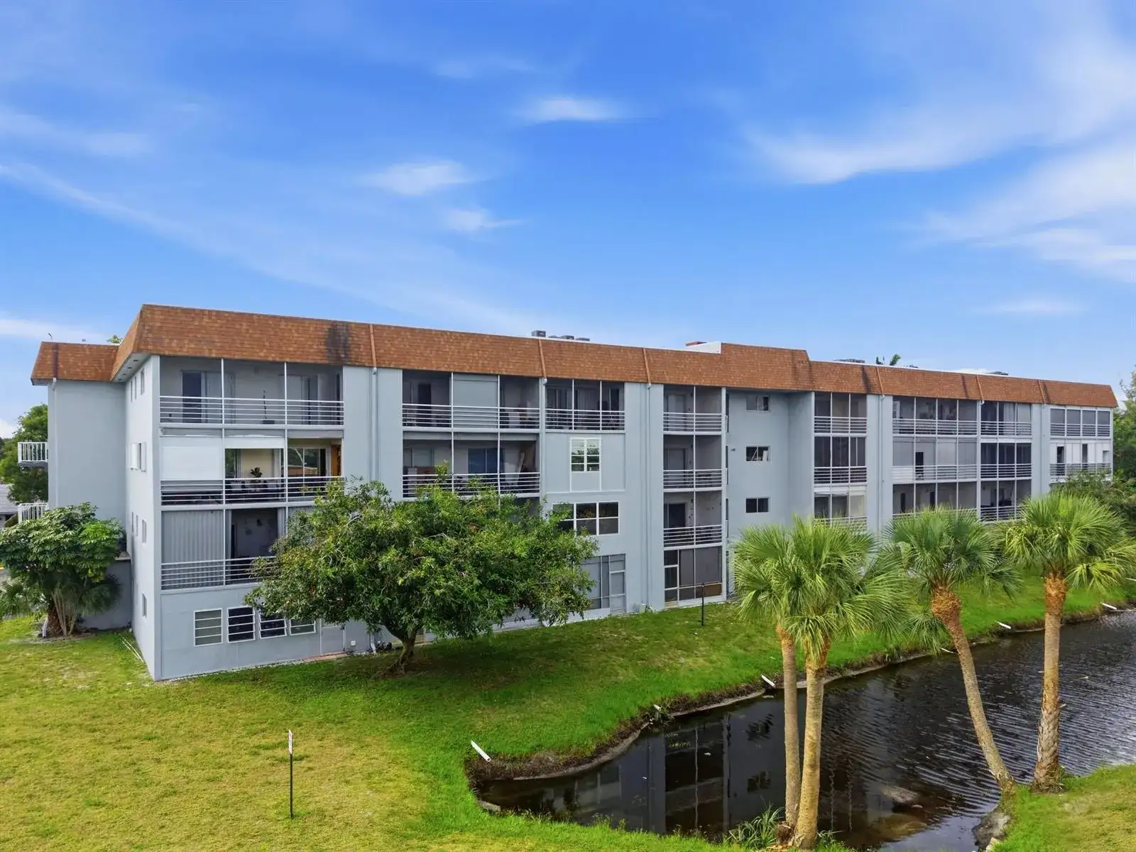 6289 Lear Drive # 206, Lake Worth FL 33462 photo 2