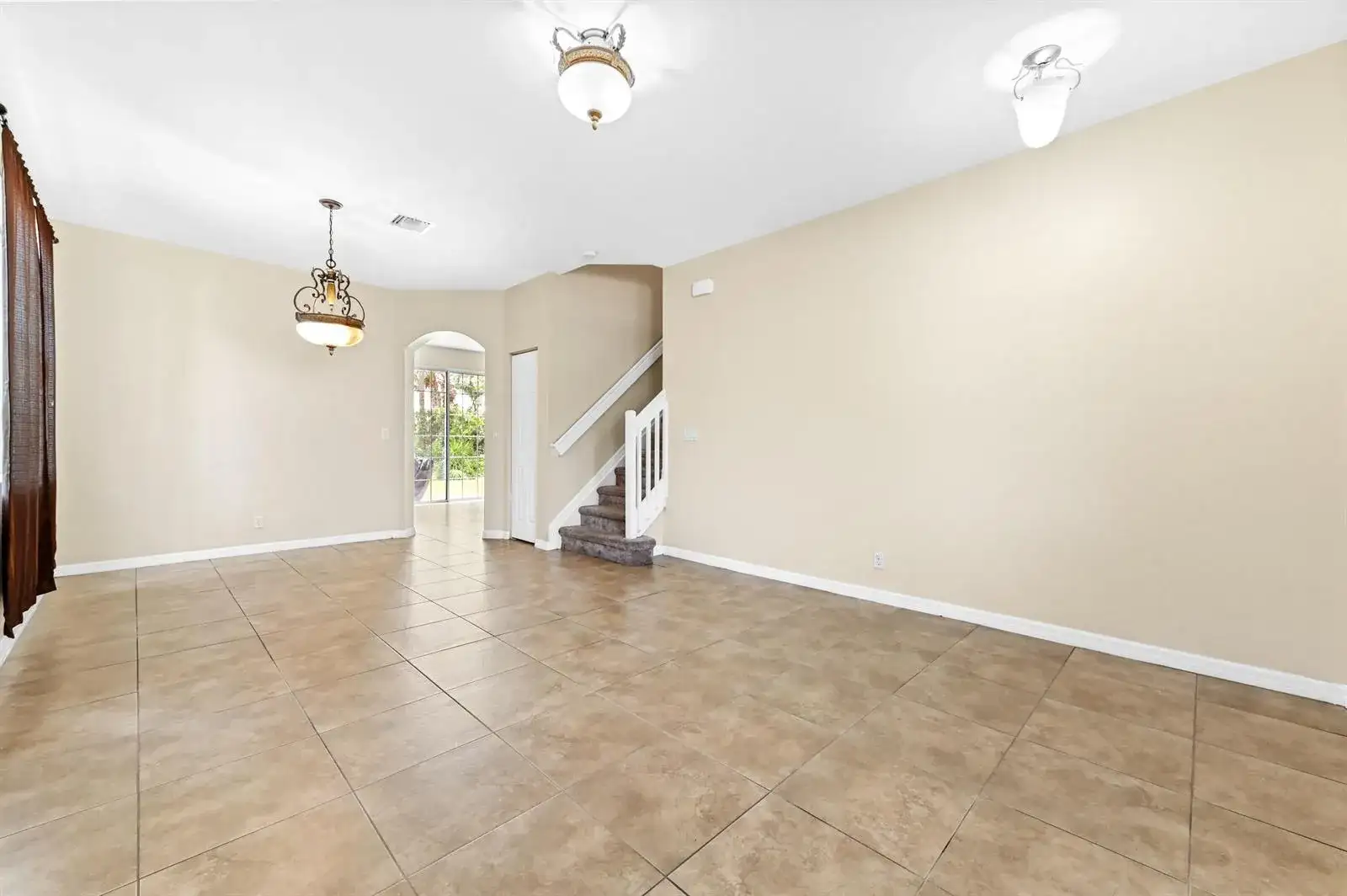 6819 Osage Circle, West Palm Beach FL 33413 photo 3