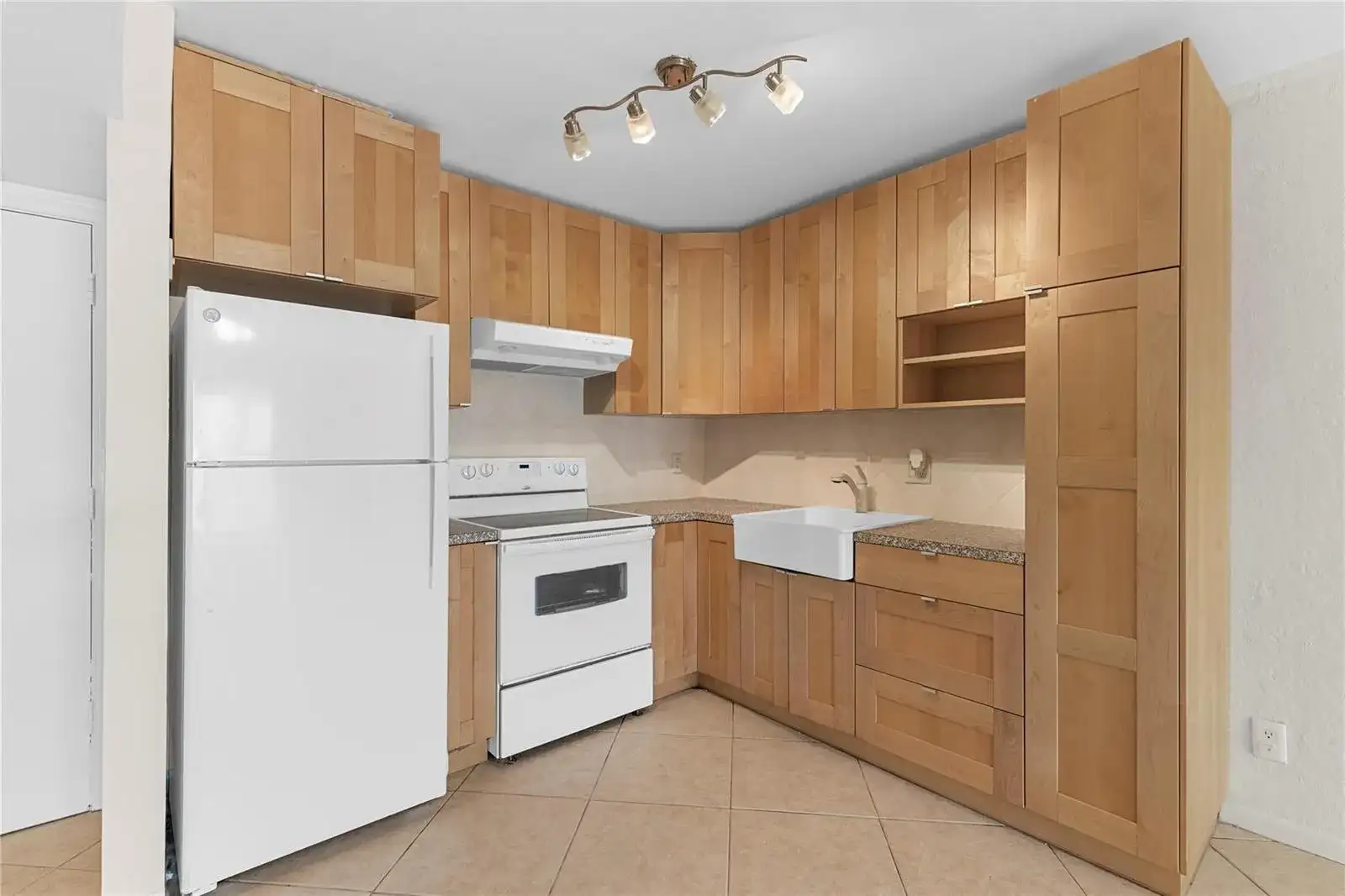 101 E Mcnab Road # 112, Pompano Beach FL 33060 photo 5