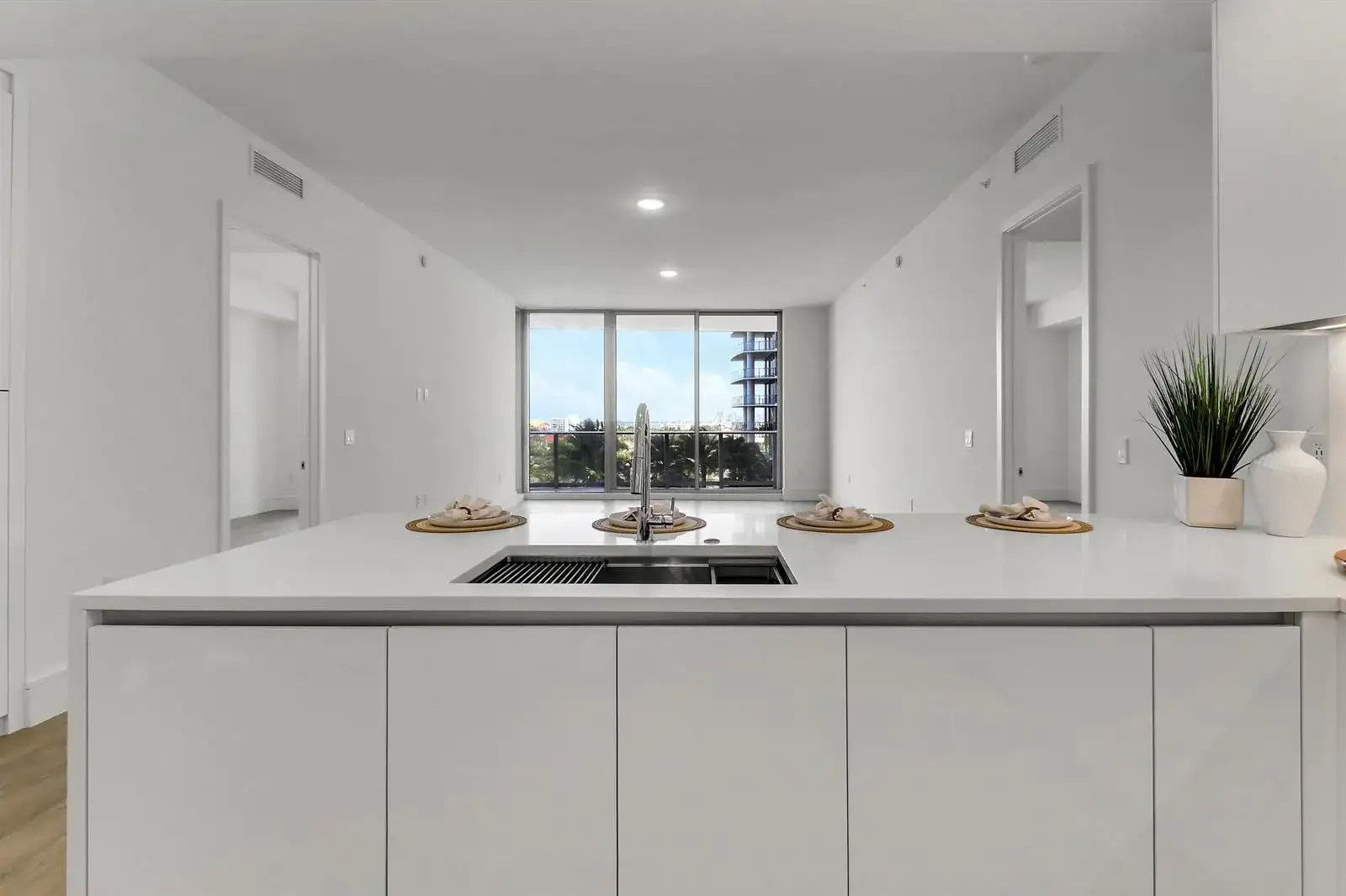 220 Lake Shore Drive # 815, Lake Park FL 33403 photo 4