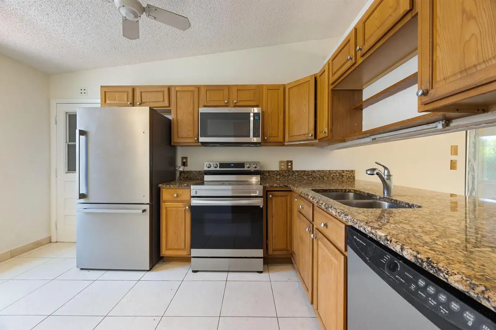 5227 Copperleaf Circle, Delray Beach FL 33484 photo 4