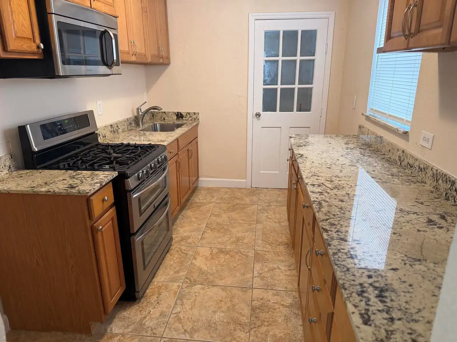 926 14th Street, West Palm Beach FL 33401 photo 4