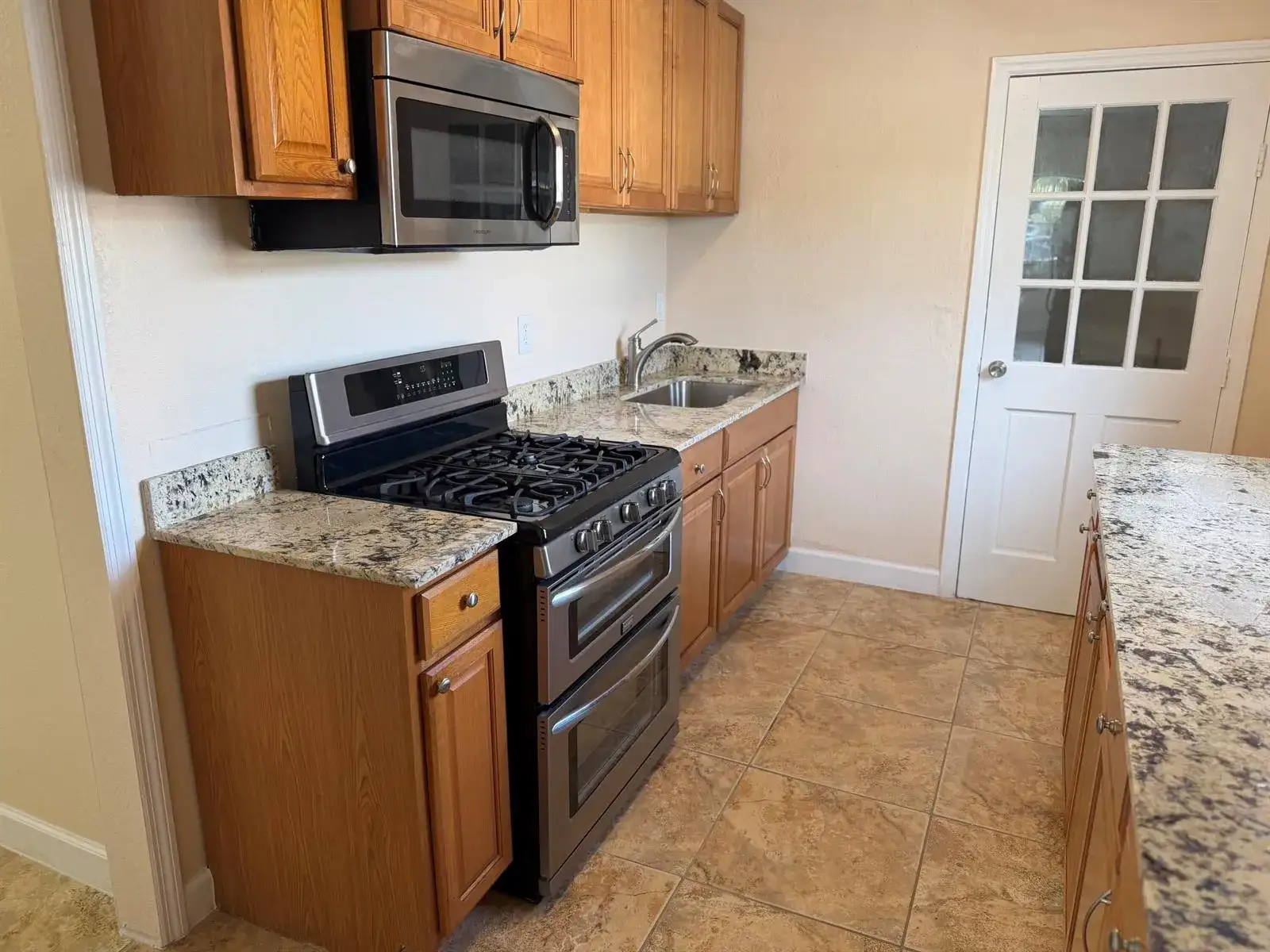 926 14th Street, West Palm Beach FL 33401 photo 5