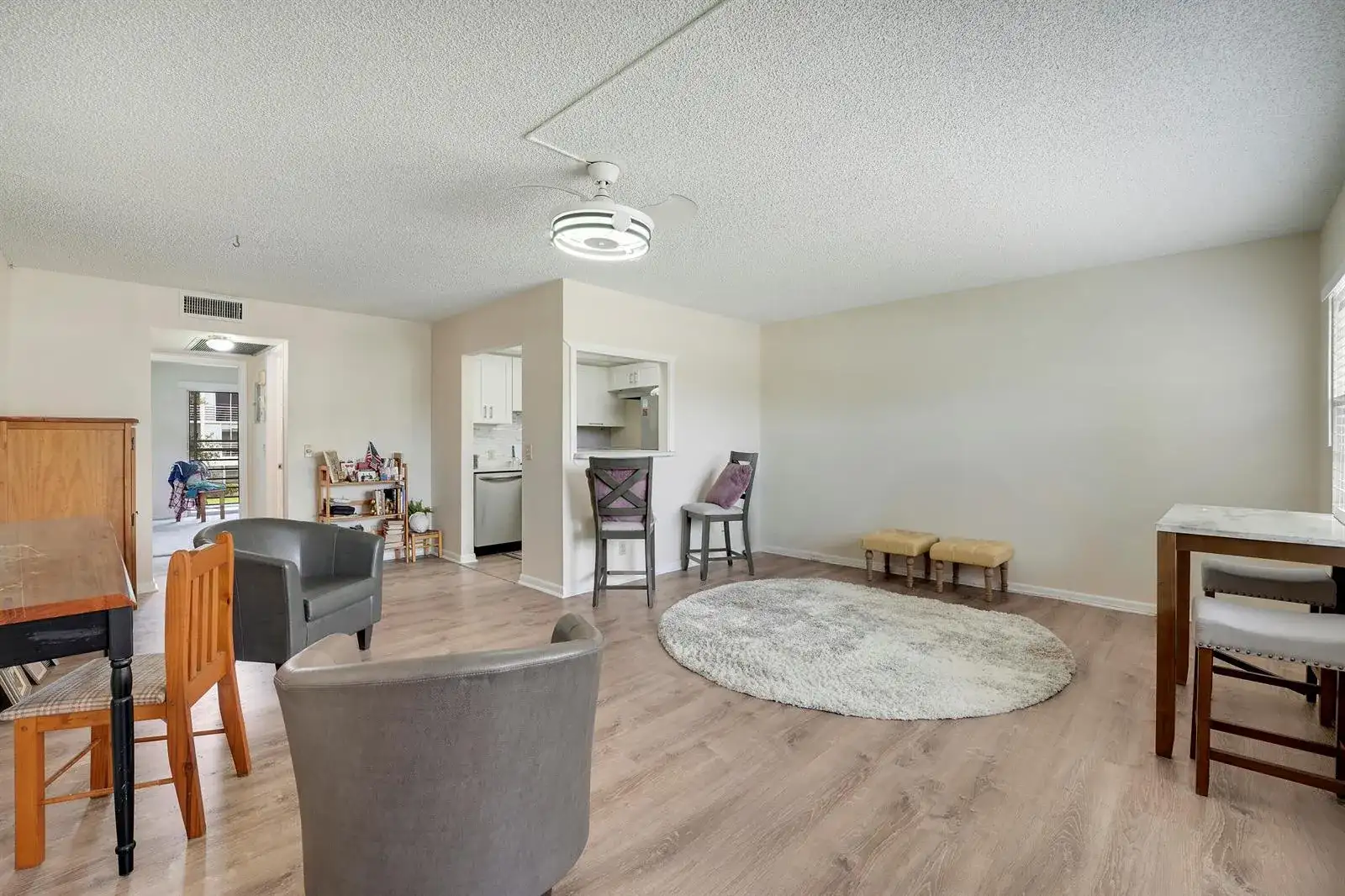 16 Mansfield A, Boca Raton FL 33434 photo 2