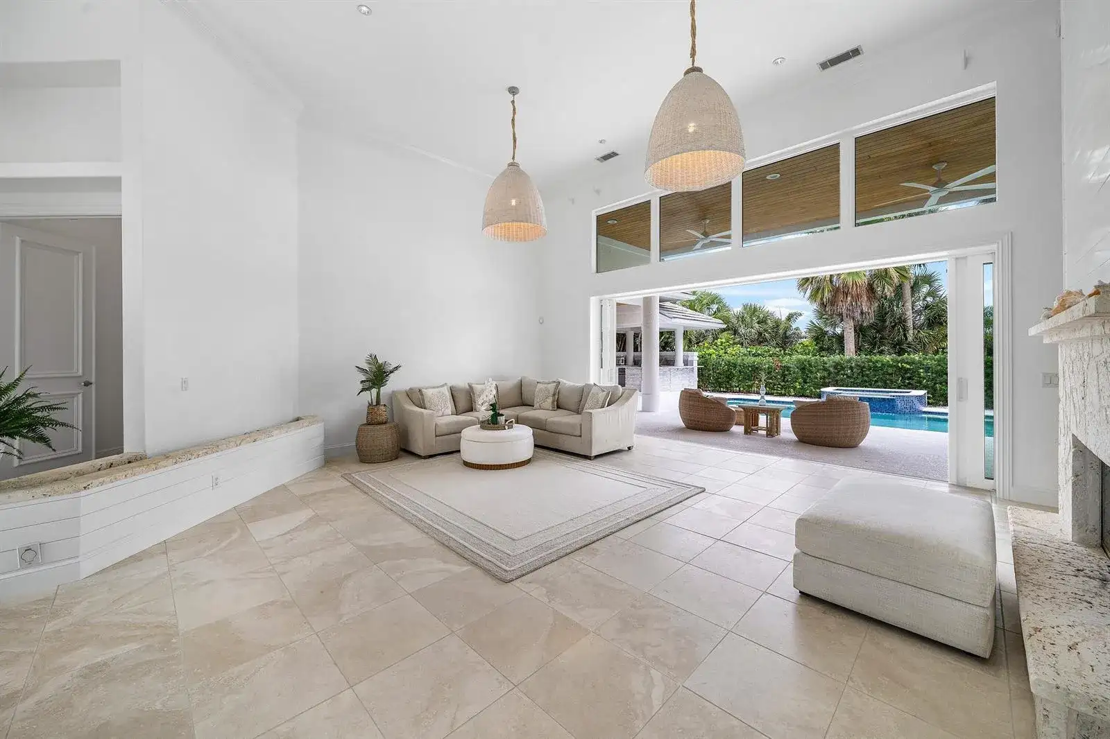 2925 SE Dune Drive, Hutchinson Island FL 34996 photo 4