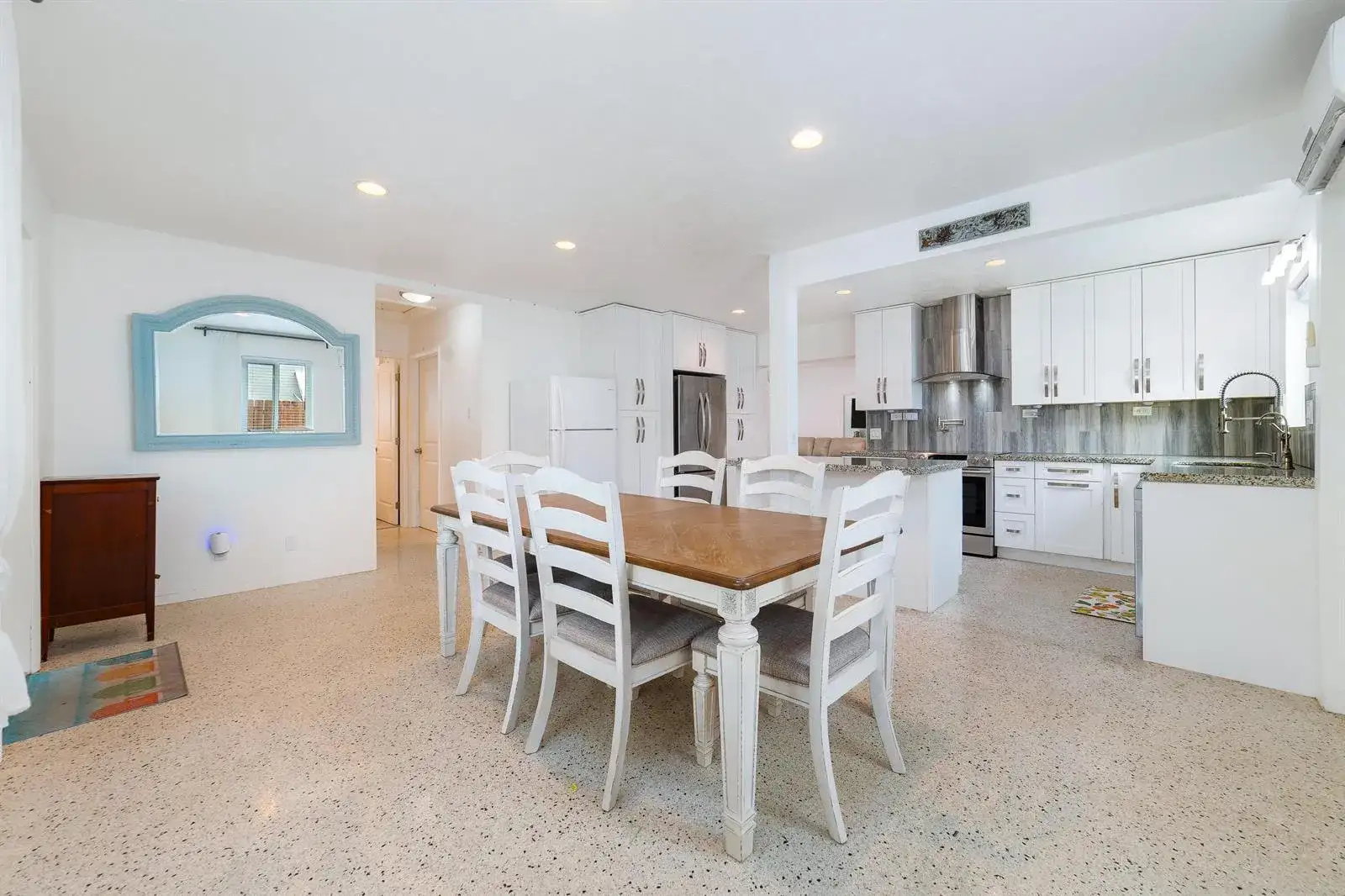 245 SW 5th Street, Dania Beach FL 33004 photo 4
