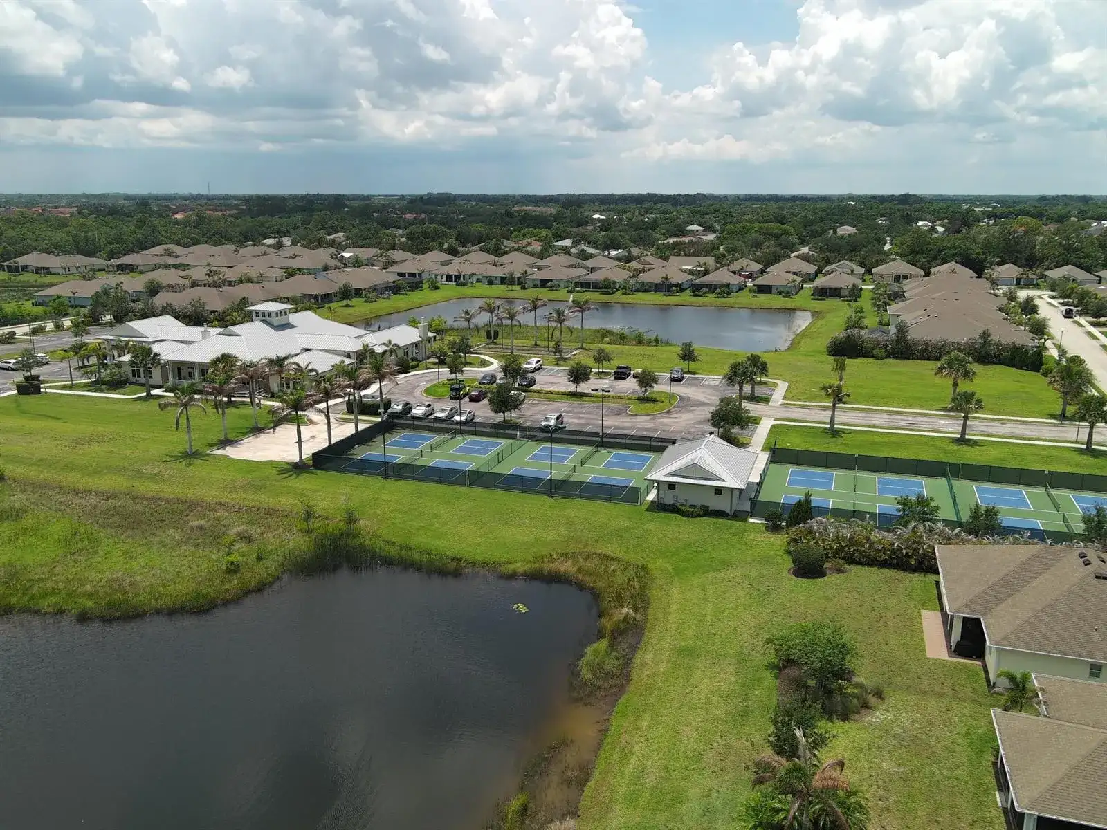 5932 Spicewood Lane, Vero Beach FL 32966 photo 3