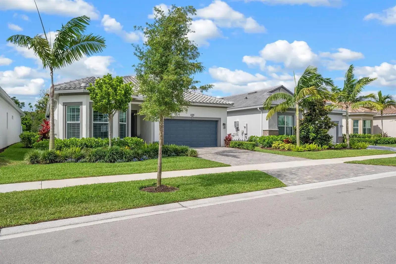4588 Matilda Court, Delray Beach FL 33445 photo 2