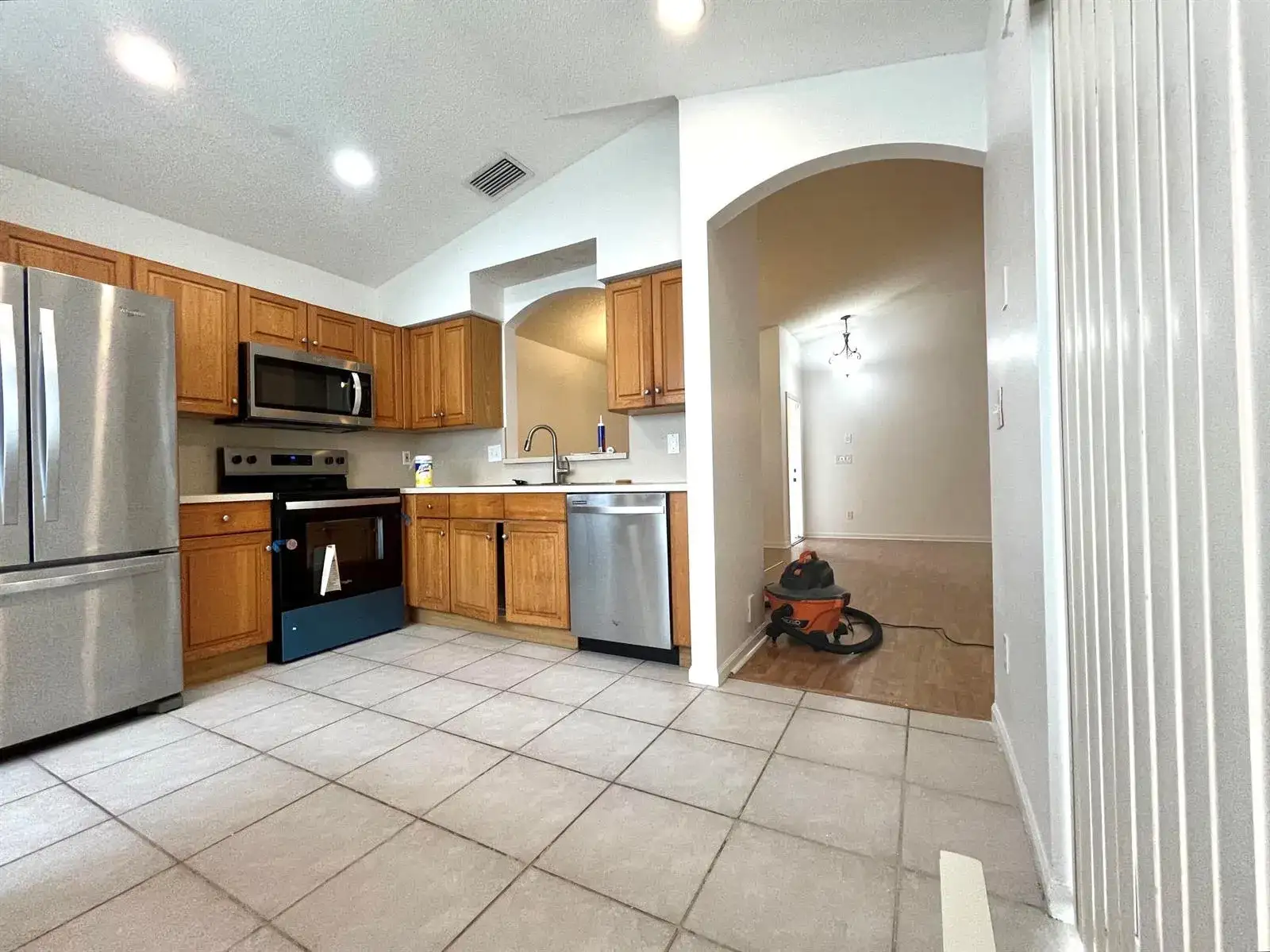 7063 Burgess Drive, FL 33467 photo 3