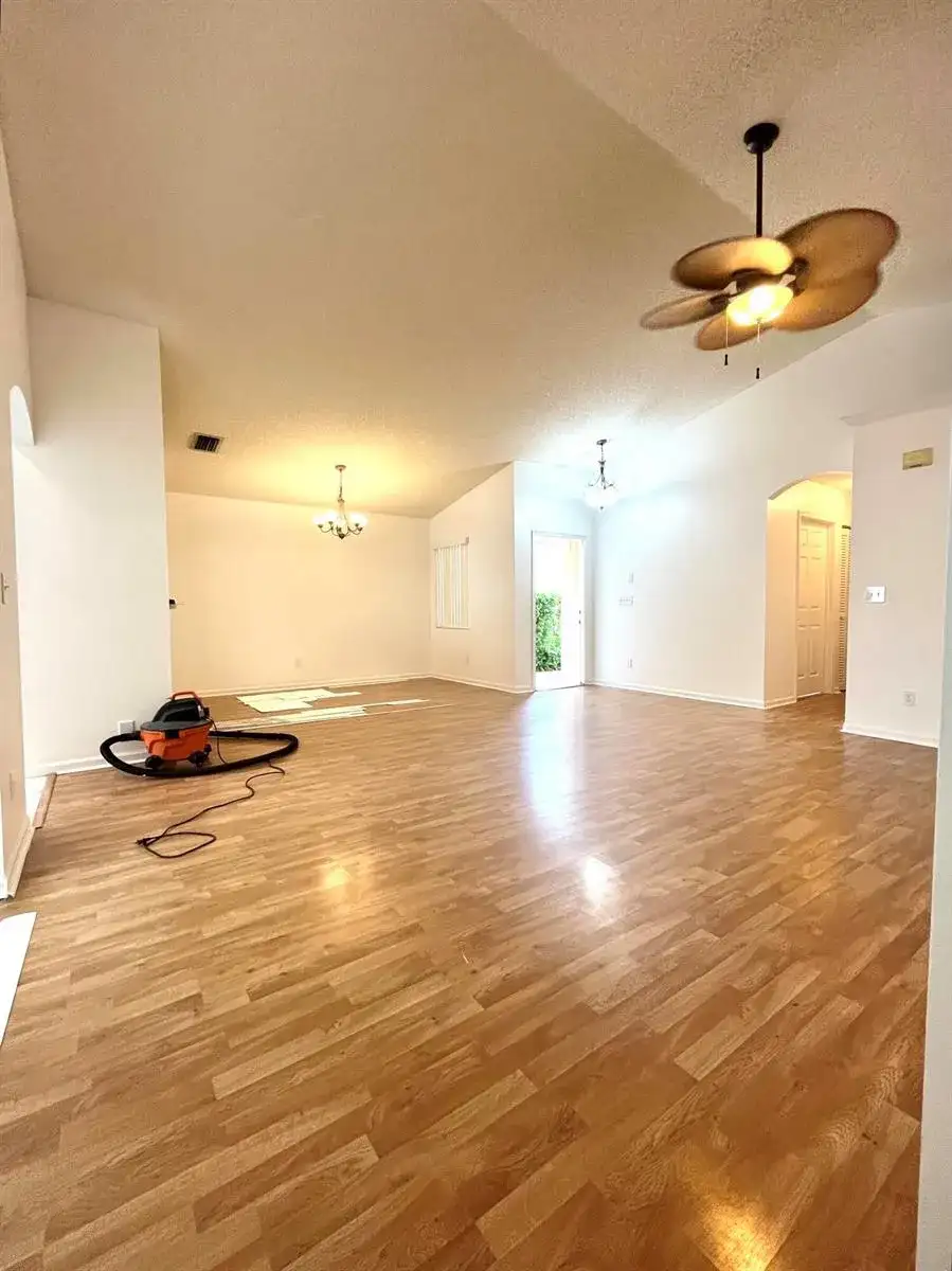 7063 Burgess Drive, FL 33467 photo 4