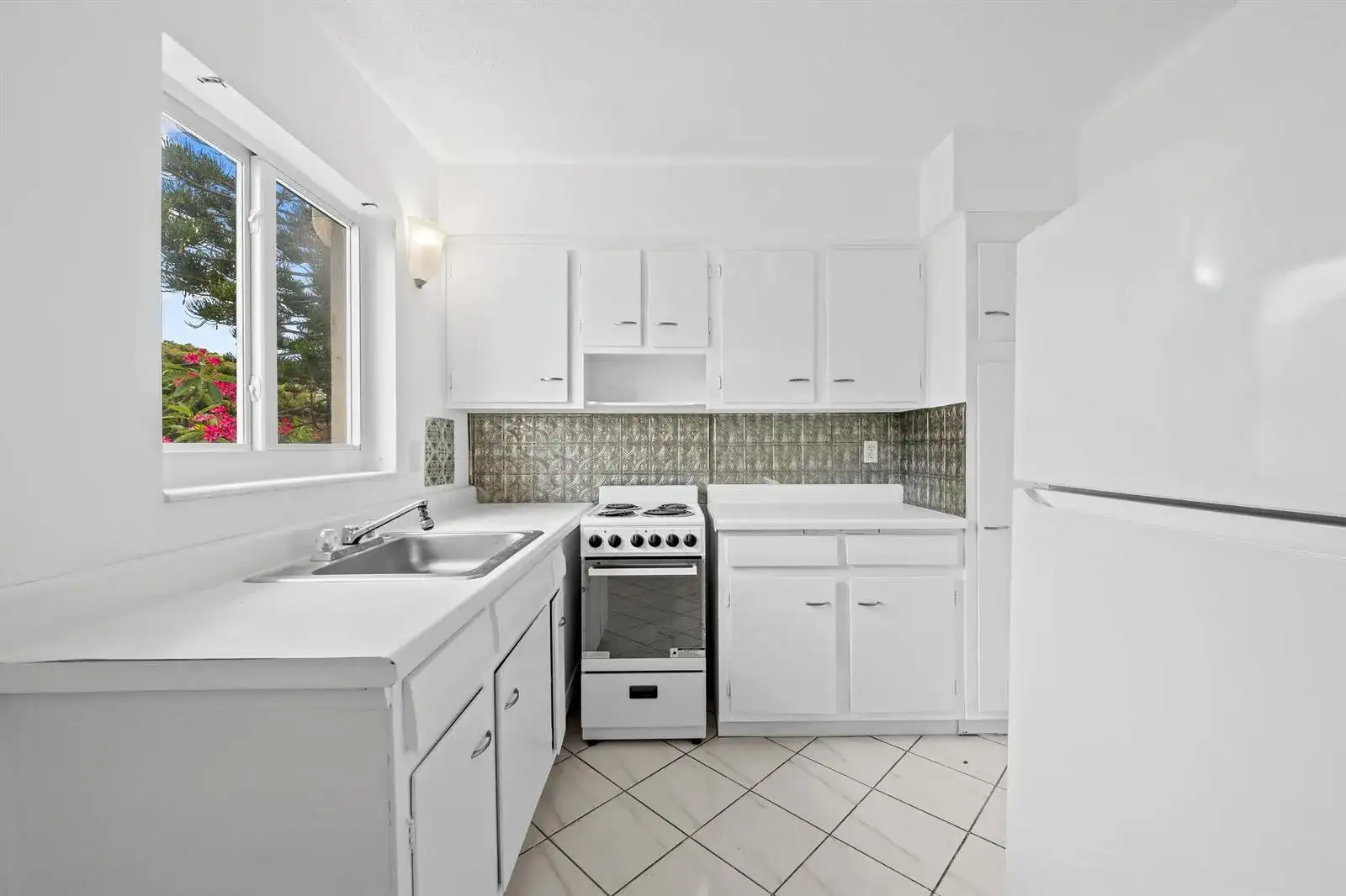 2601 NE 1st Street # 17, Pompano Beach FL 33062 photo 4