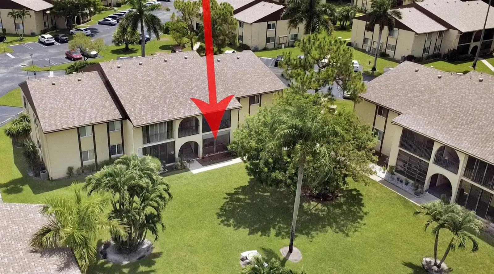 311 Pine Ridge Circle # 1, FL 33463 photo 2