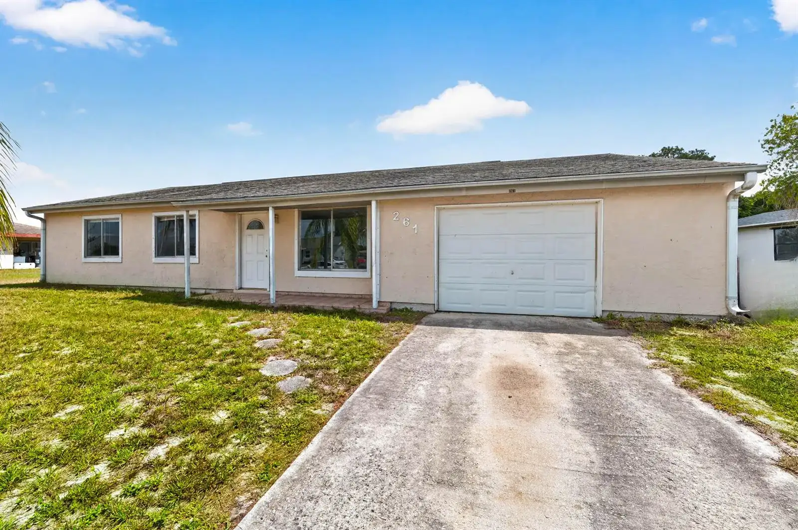 261 SW Cherryhill Road, Port St. Lucie FL 34953 photo 2