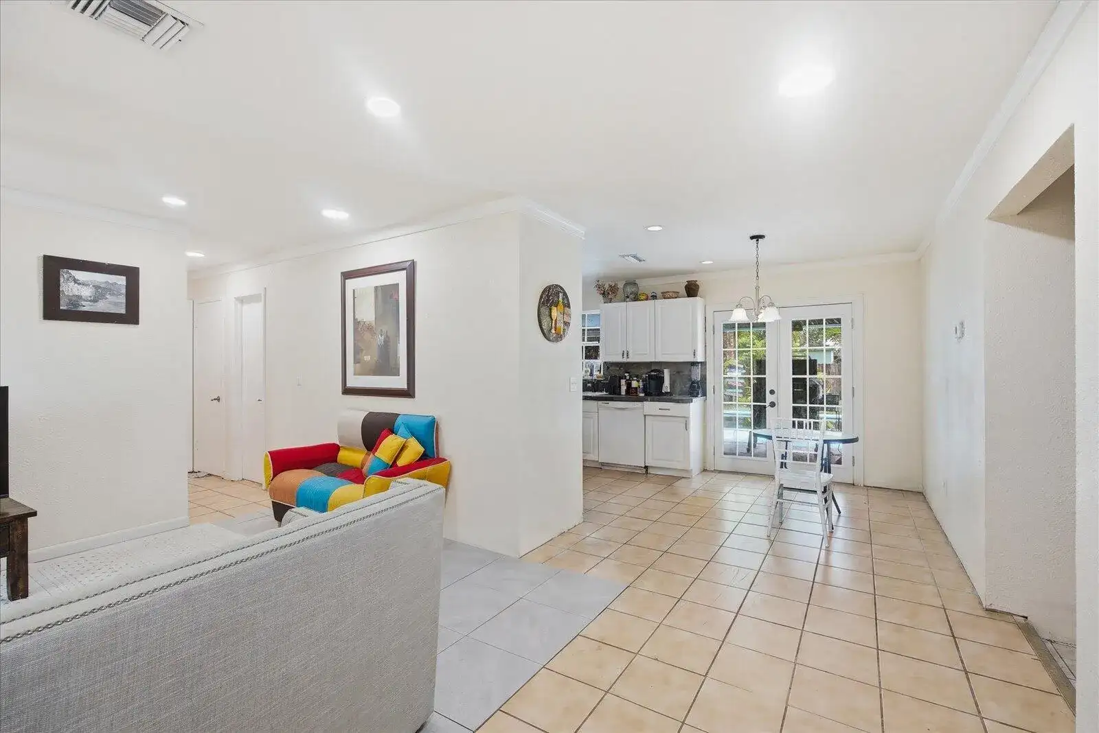 325 NW Dearman Street, Port St. Lucie FL 34983 photo 4