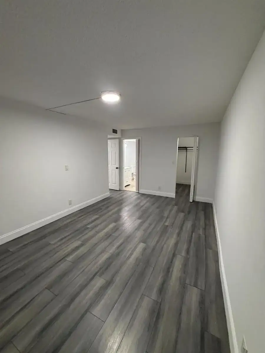 6190 Woodlands Boulevard # 110, Tamarac FL 33319 photo 4
