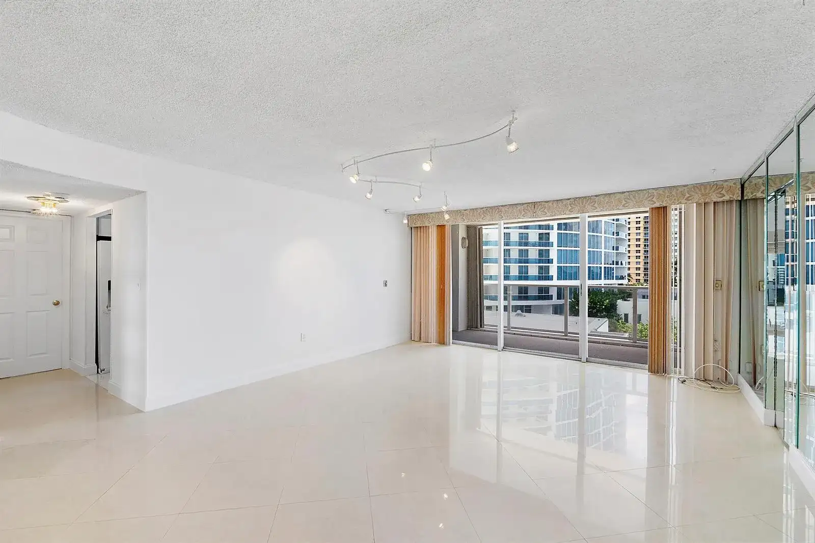 2751 S Ocean Drive # 602s, Hollywood FL 33019 photo 4