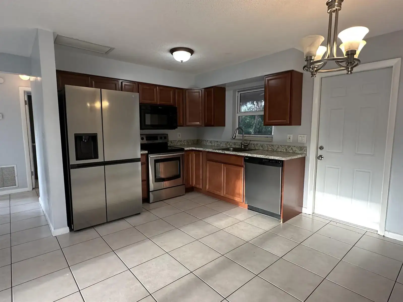 8502 Sunset Drive, Palm Beach Gardens FL 33410 photo 2