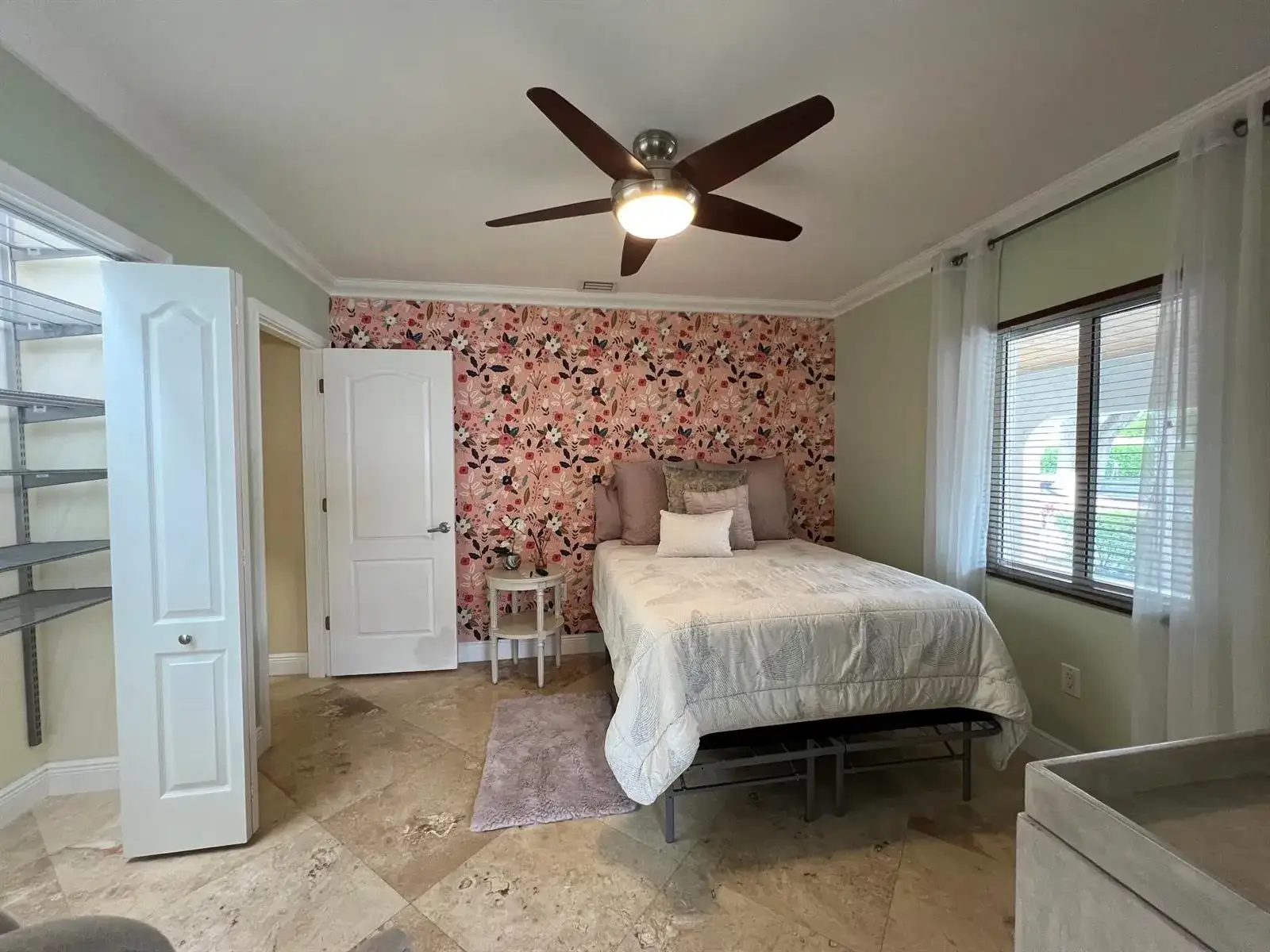 114 SW 57th Court # B, Miami FL 33144 photo 2