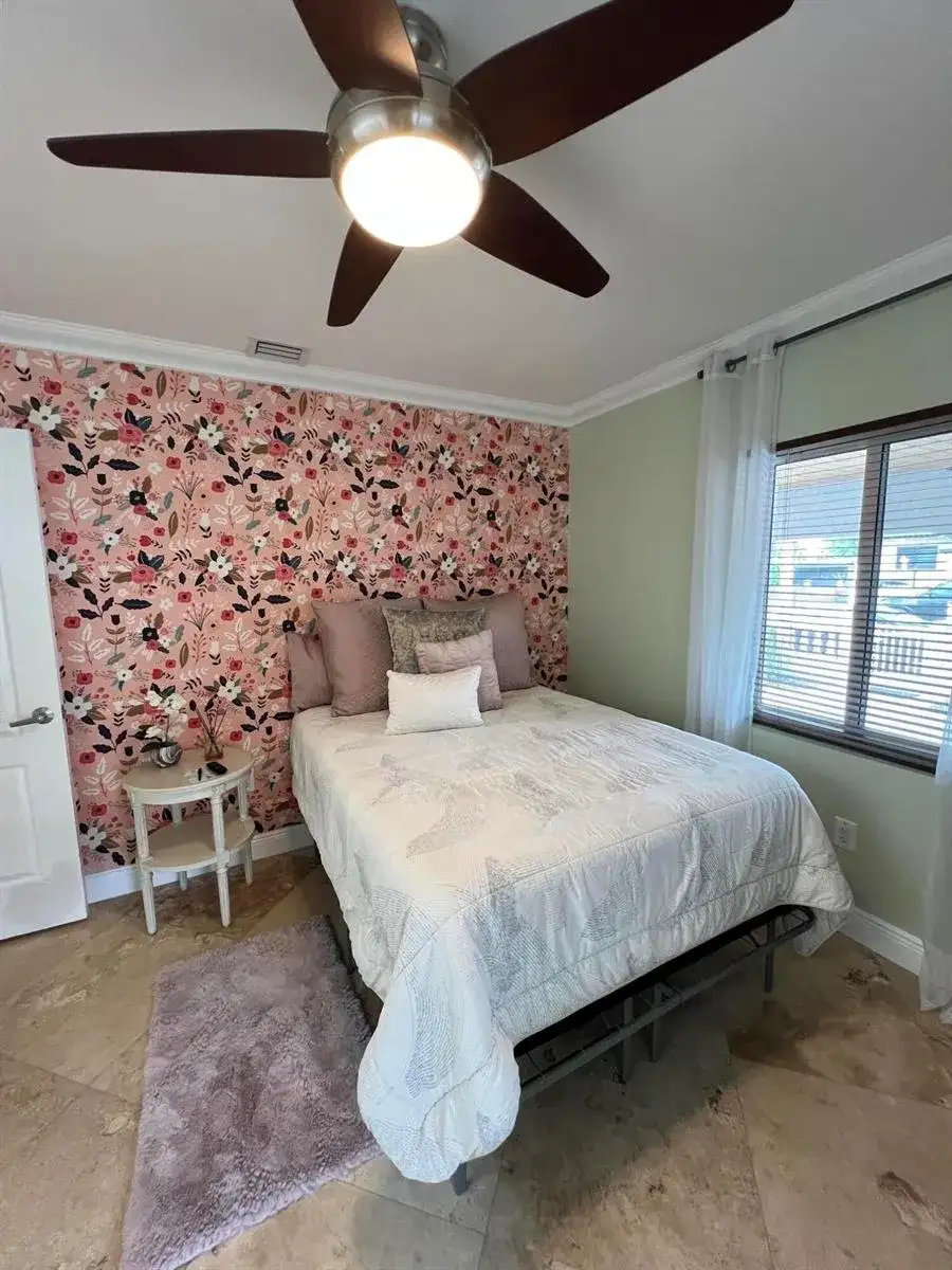 114 SW 57th Court # B, Miami FL 33144 photo 3