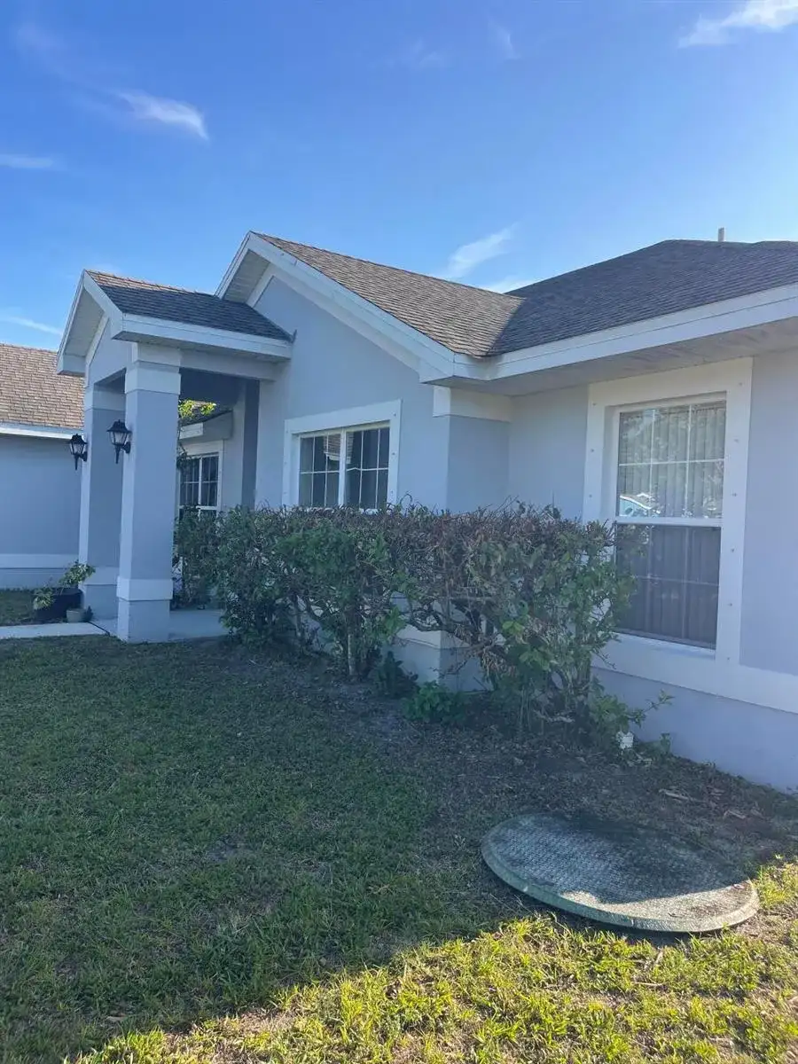 688 SW Heather Street, Port St. Lucie FL 34983 photo 4