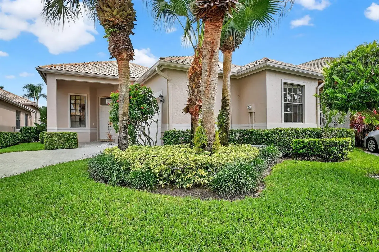 4553 Barclay Fair Way, Wellington FL 33449 photo 3