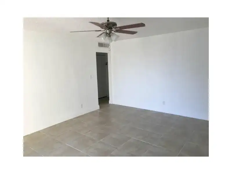 4003 N University Drive # 107, Sunrise FL 33351 photo 4