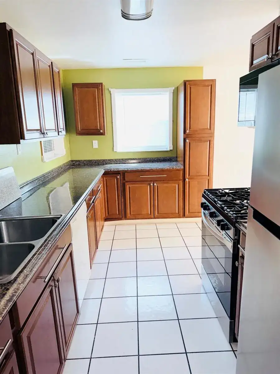 5755 Winfield Boulevard, Margate FL 33063 photo 3