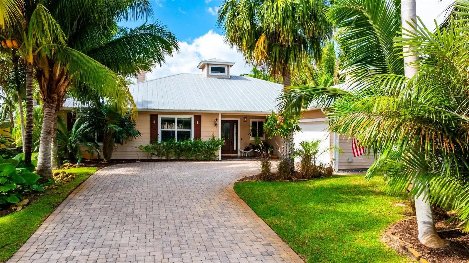 2672 NW South Shore Road, Stuart FL 34994 photo 2