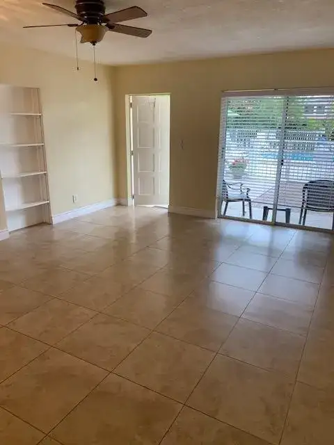 1907 NE 2nd Street # 2, Deerfield Beach FL 33441 photo 3