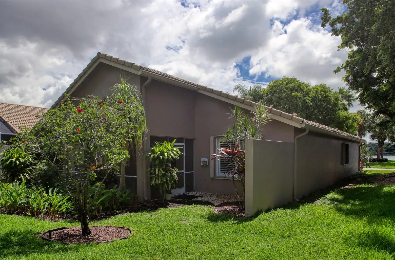9689 Positano Way, Lake Worth FL 33467 photo 3