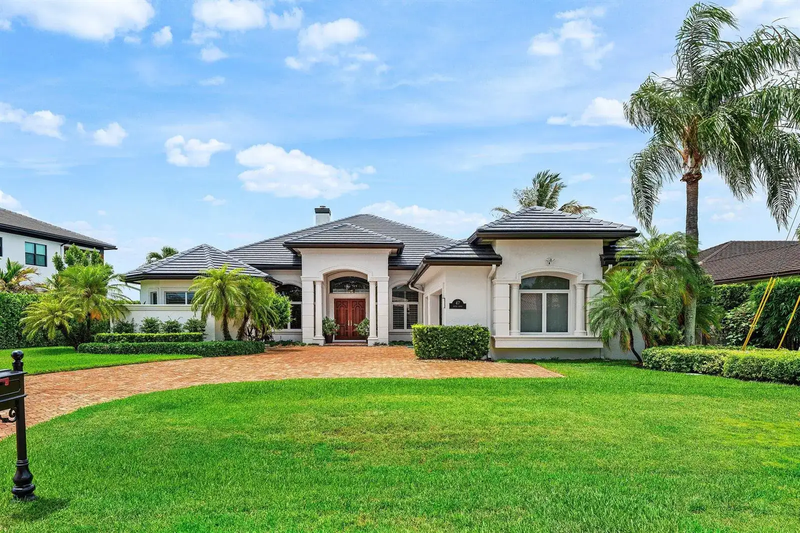 47 River Drive, Tequesta FL 33469 photo 4