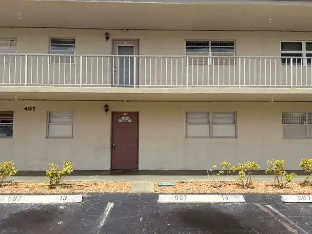 607 S State Rd 7 # 1g, Margate FL 33068 photo 4
